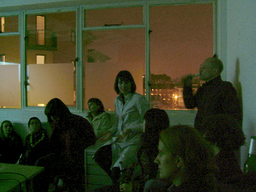 image of the crowd during the discussion